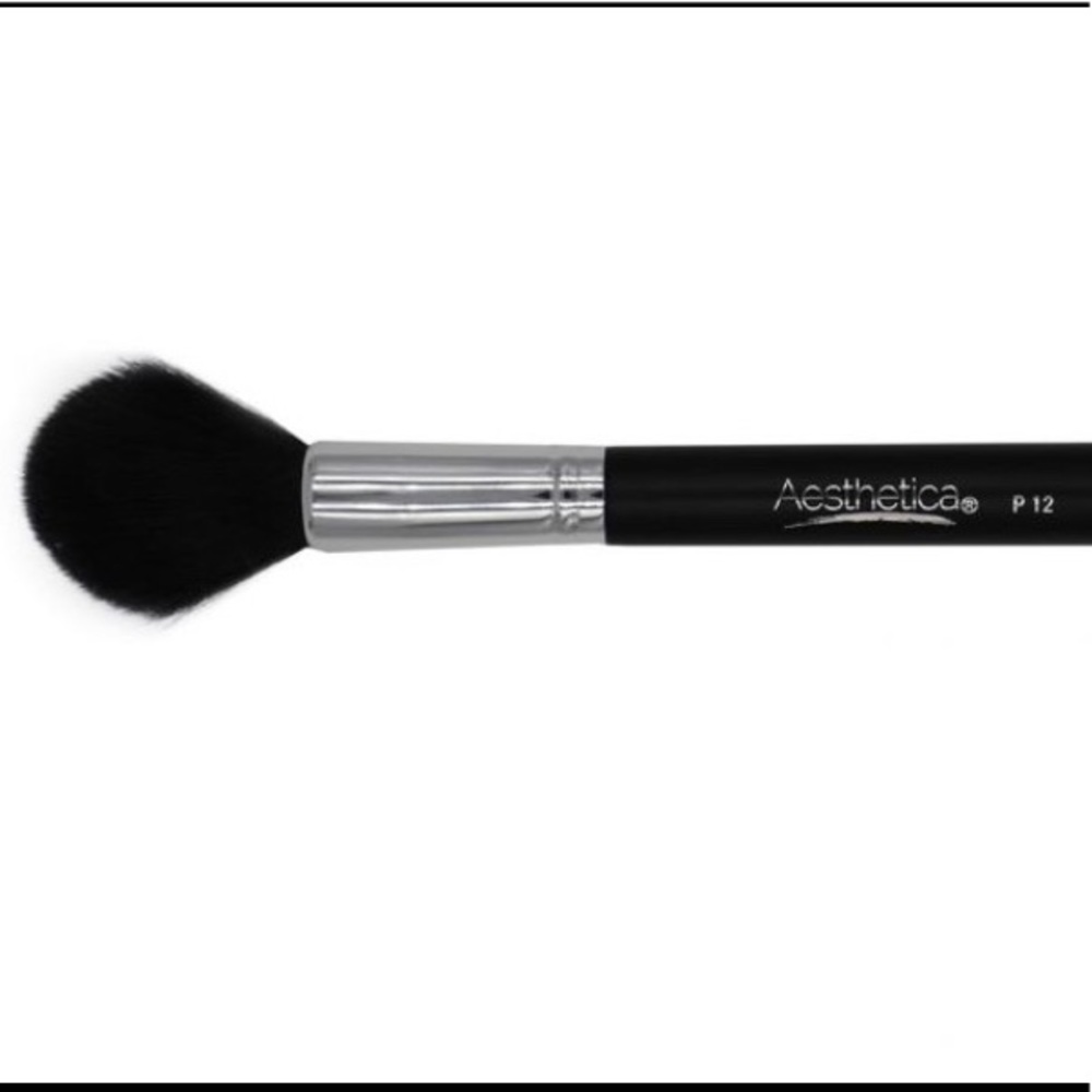 Aesthetica Pro Series Powder Brush